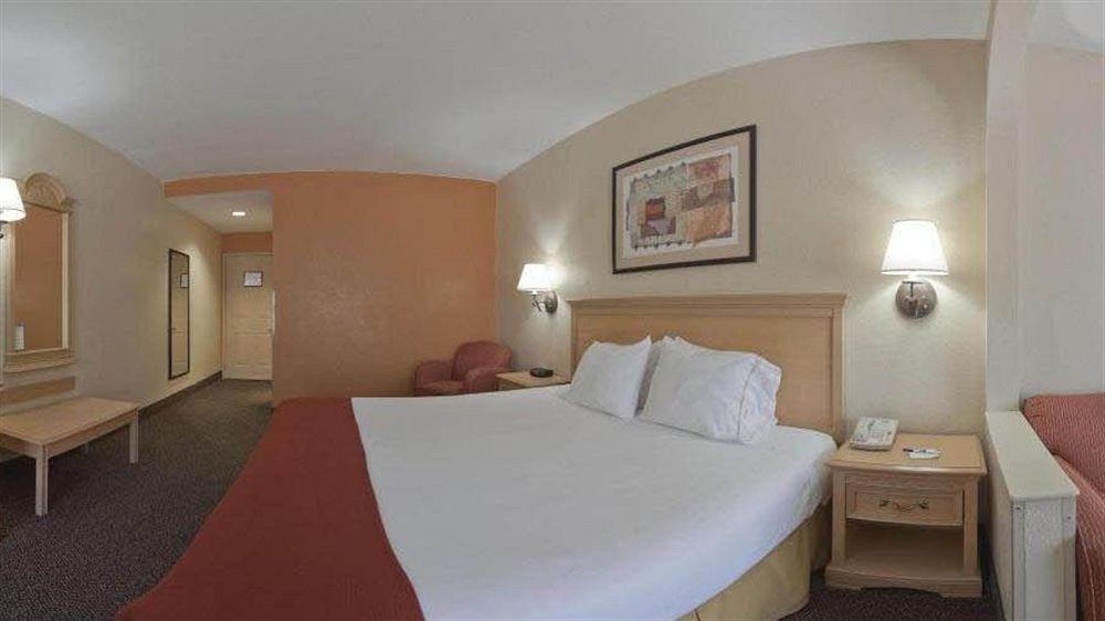 Holiday Inn Express - Clermont, An Ihg Hotel Bagian luar foto